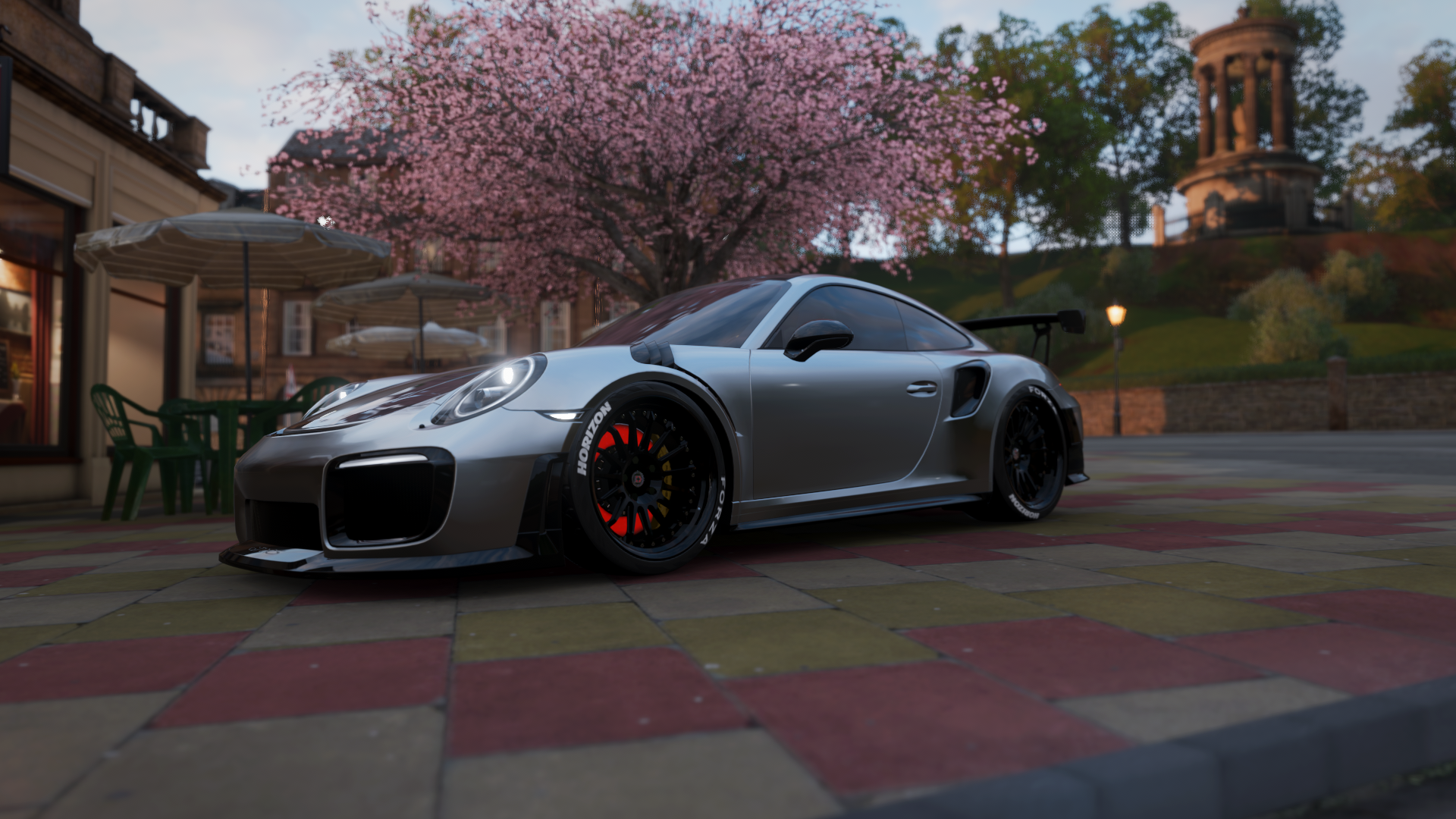 “天府校区体育馆：台球高手齐聚，赛场精彩纷呈”