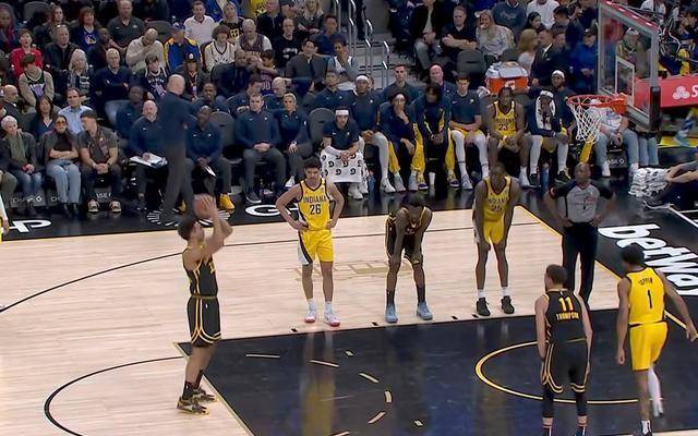 关于开云体育：勇士队新赛季战术：科尔强调团队配合和快速轮转的信息